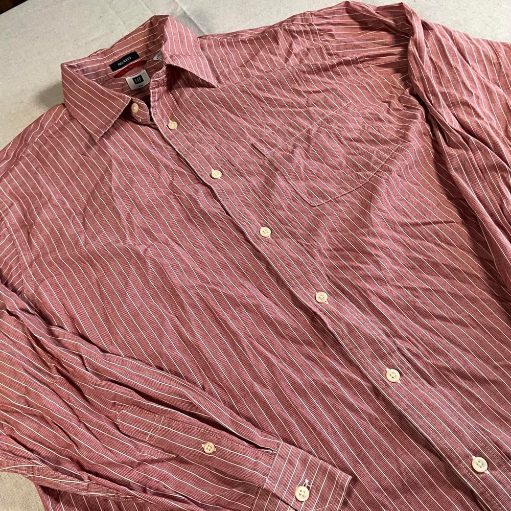Mens GAP Red Stripe Cotton Relaxed Oversized Fit Button Down Shirt (Large)